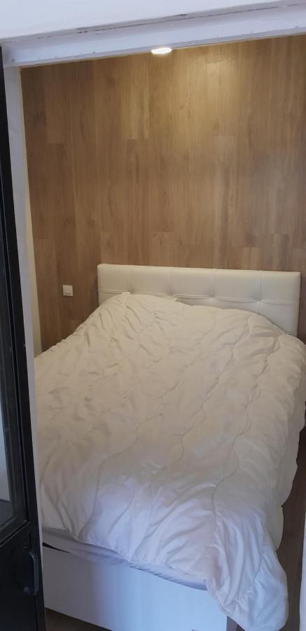 Appartement 2 Ch 40 M2 Au Pied Des Pistes De Ski Enchastrayes Exteriér fotografie